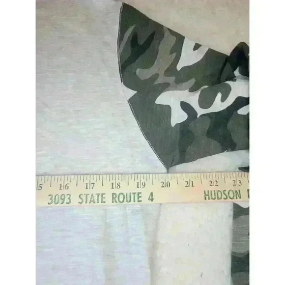 Monrow Sweatshirt Womens Small Gray Camo Soft Athleisure Gorpcore USA New - Picture 8 of 10